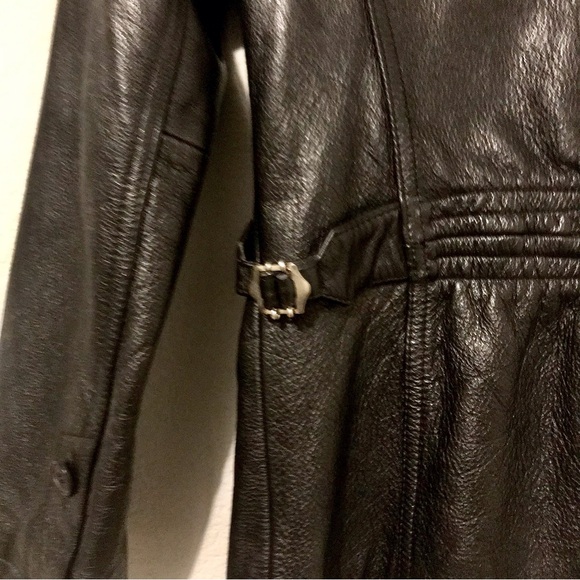 Vintage (90’s) Leather Jacket - Picture 8 of 11